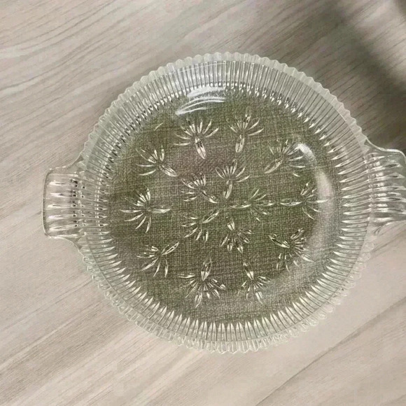 7” Vintage Clear Double Handled Glass Dish Relish,Nuts or Candy - Picture 1 of 9